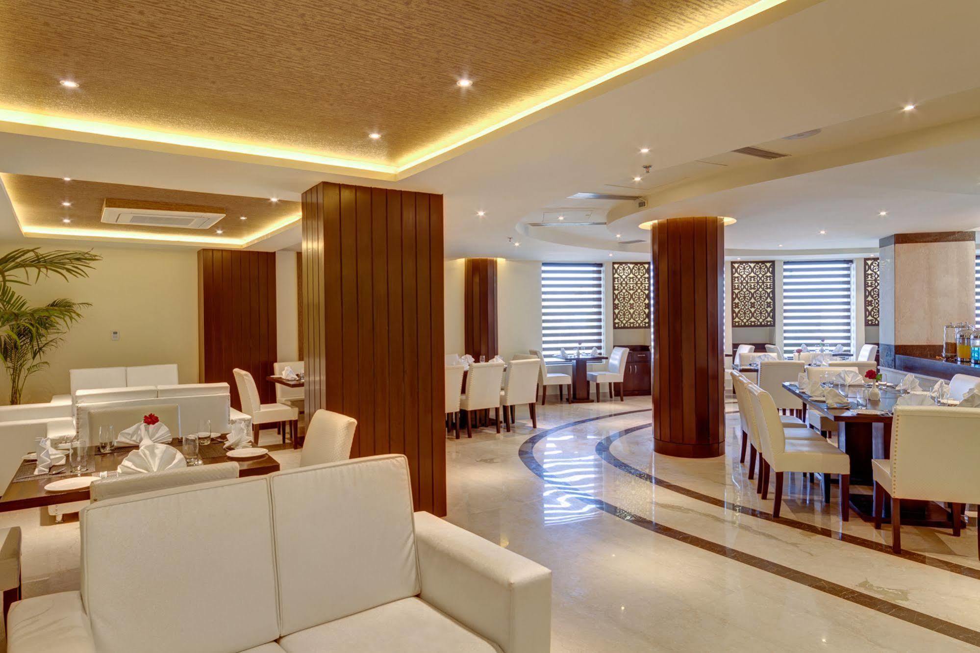 Days Hotel By Wyndham, Jalandhar Exterior foto