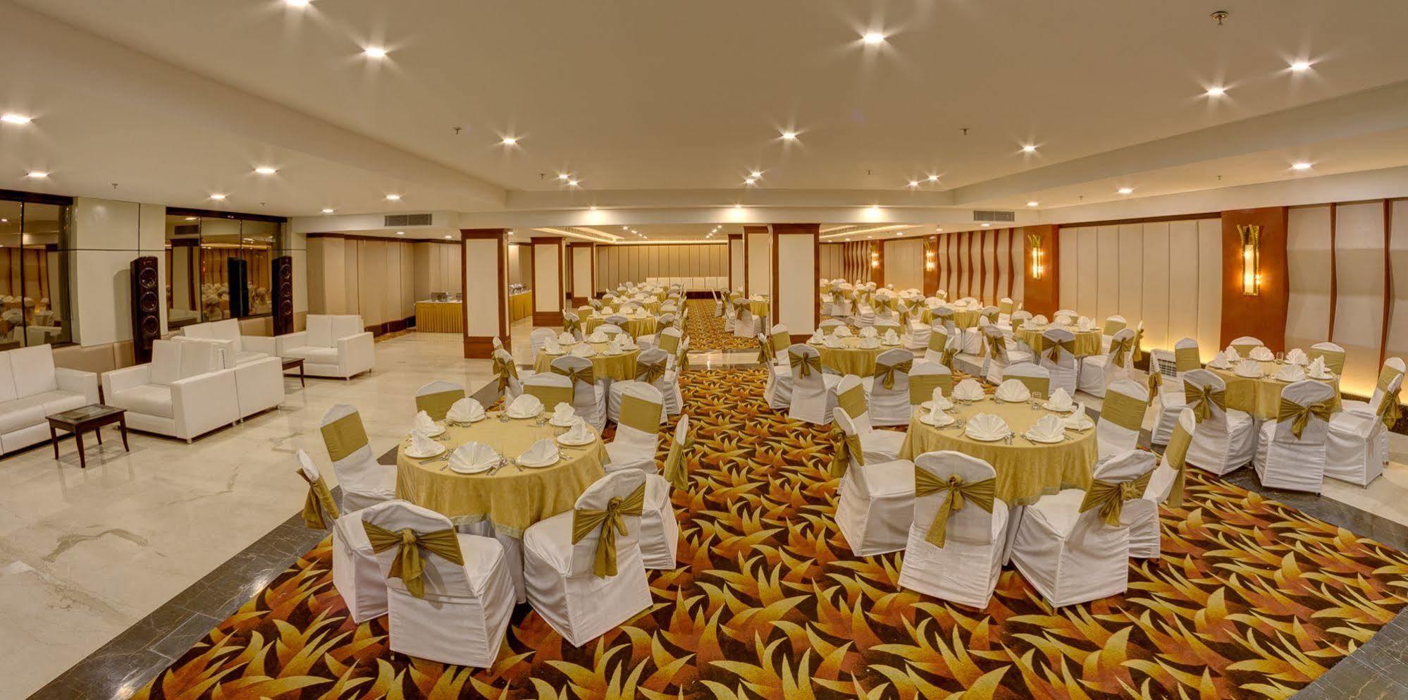 Days Hotel By Wyndham, Jalandhar Exterior foto